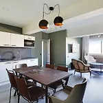 Pick A Flat's In In Parc Des Buttes Chaumonts - Rue Edouard Pailleron