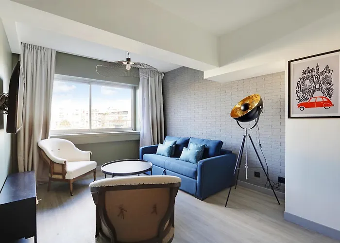 Pick A Flat's In In Parc Des Buttes Chaumonts - Rue Edouard Pailleron Apartment